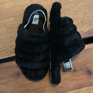 Big Kids Uggs size 6